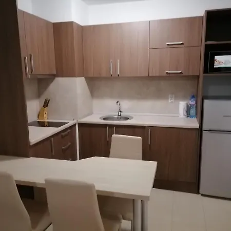Private In Belvedere Club Apartmán *